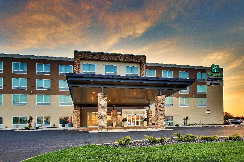 Holiday Inn Express & Suites Findlay North, An Ihg Hotel Экстерьер фото